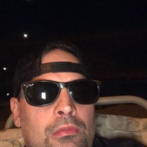 Meet your Posher, Laurence